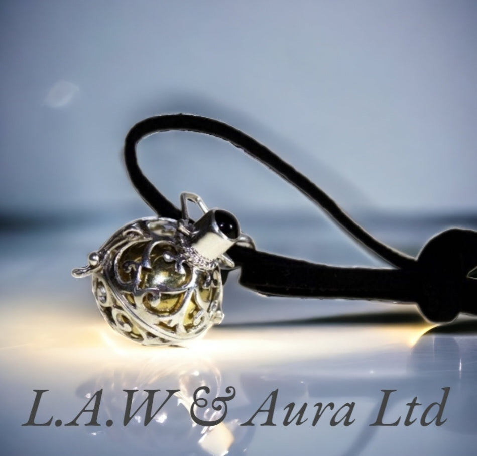 Silver Angel Bell - Night-time - 18mm