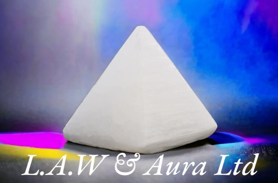 Selenite Pyramid - 5 cm