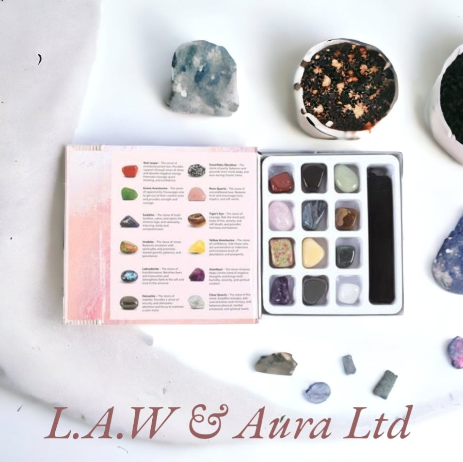 The Little Book of Crystal Healing Gift Set
