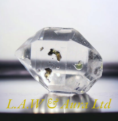 4.1ct Fluorescent Petroleum Enhydro Oil Diamond Quartz Crystal AAA 13x9mm