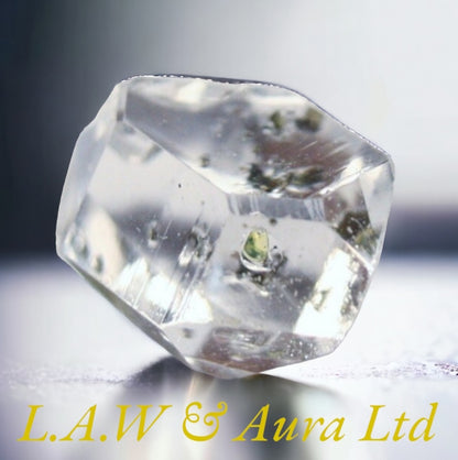 4.1ct Fluorescent Petroleum Enhydro Oil Diamond Quartz Crystal AAA 13x9mm